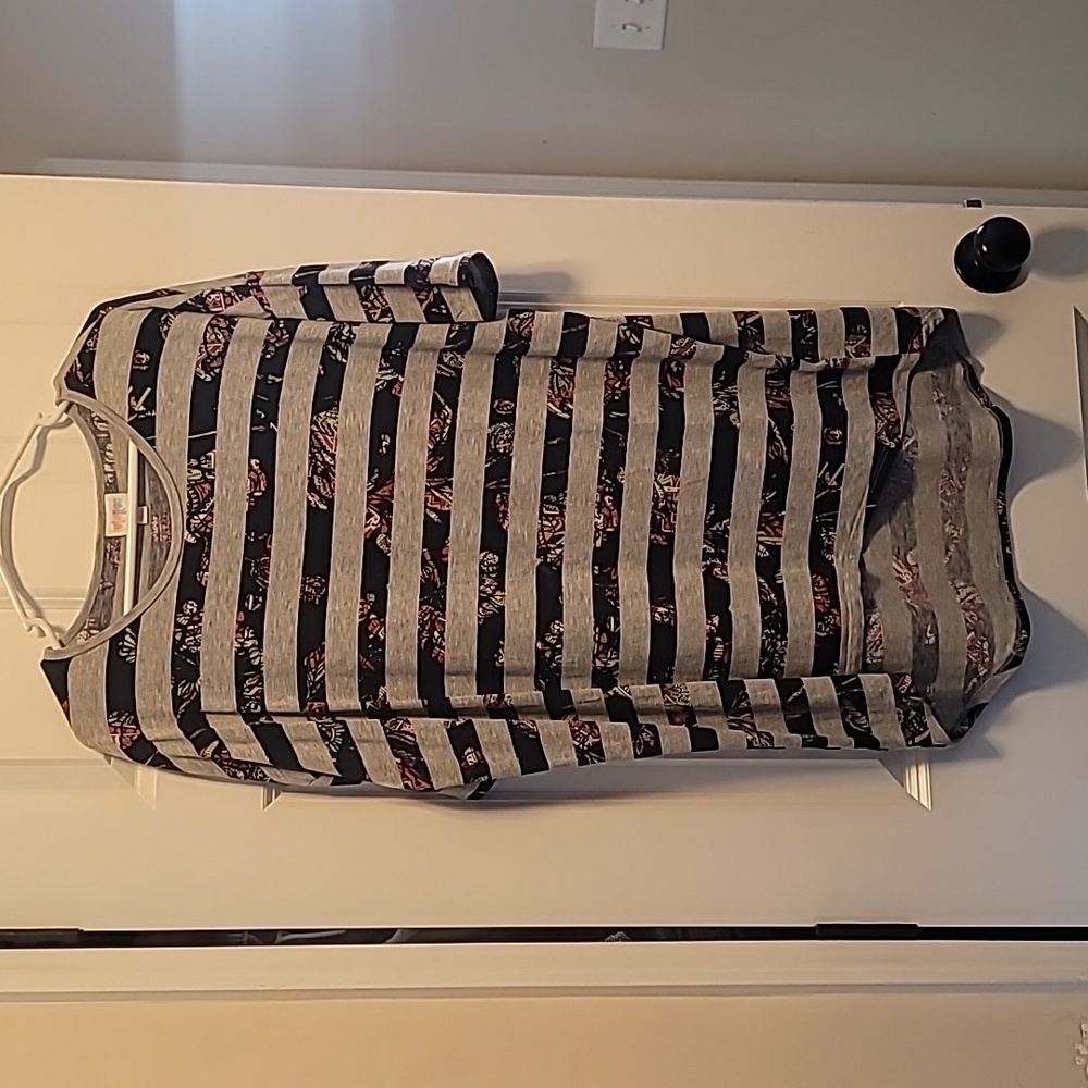 LuLaRoe Women's Small Irma Black and Gray Striped High Low Tunic Top Shirt
